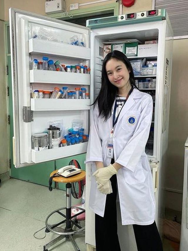 Potret Bukti Nong Poy Transgender Cantik