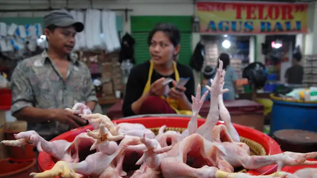 Jelang Lebaran, Harga Ayam Melonjak