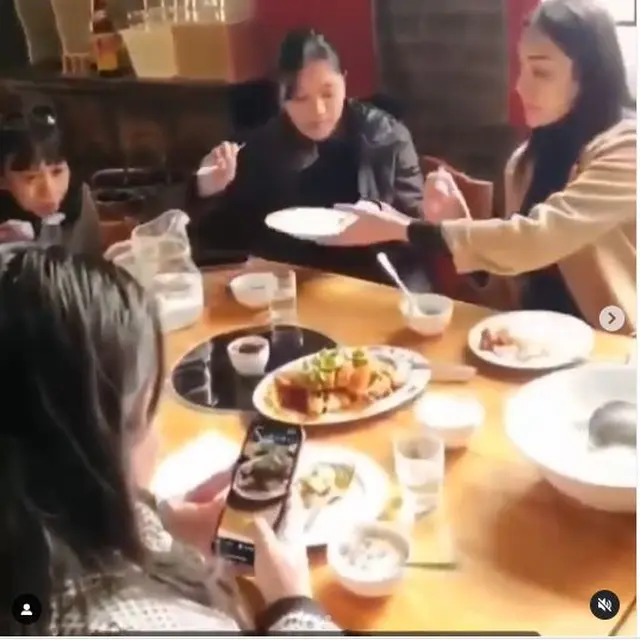 Berada di Paris, Ini 6 Momen Kedekatan Anya Geraldine dan Alleia Anak Ariel NOAH