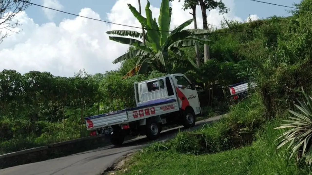 Isuzu Traga