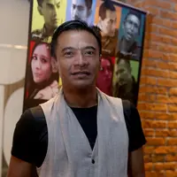 Lembaga Sensor Film (LSF) banyak memotong film ‘Iseng’ karya sutradara Adrian Tang. Donny Damara salah satu pemain mengaku kesal. (Andy Masela/Bintang.com)
