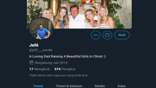 Ayah Minta Saran Pakaian ke Anak Ketika Mau Kencan