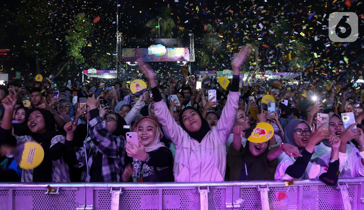 Selain Kahitna, KapanLagi Buka Bareng 2023 hari kedua juga dimeriahkan oleh Souljah, Aldi Taher, dan kegiatan menarik lainnya.  (Liputan6.com/Herman Zakharia)