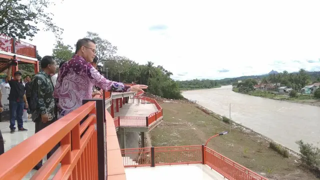 Pengunjung Wisata Air Lahat Dipadati Tenaga Kerja Tiongkok