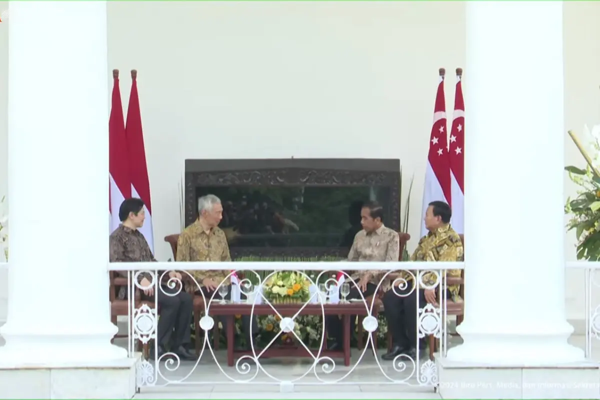Jokowi Didampingi Prabowo Bertemu PM Singapura dan Wakilnya