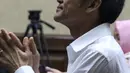 Tersangka suap pengajuan PK ke PN Jakarta Pusat, Eddy Sindoro bersiap menjalani sidang di Pengadilan Tipikor, Jakarta, Kamis (27/12). Pemberian suap terkait pengurusan dua perkara di Pengadilan Negeri Jakarta Pusat. (Liputan6.com/Helmi Fithriansyah)