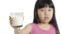 Anak Autisme Tidak Boleh Minum Susu Sapi,  Mitos atau Fakta?