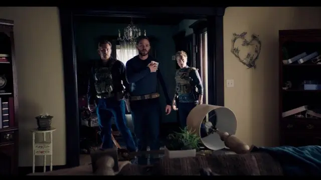 Acts of Violence tayang di bioskop Trans TV (Foto: Lionsgate Films via IMDb.com)