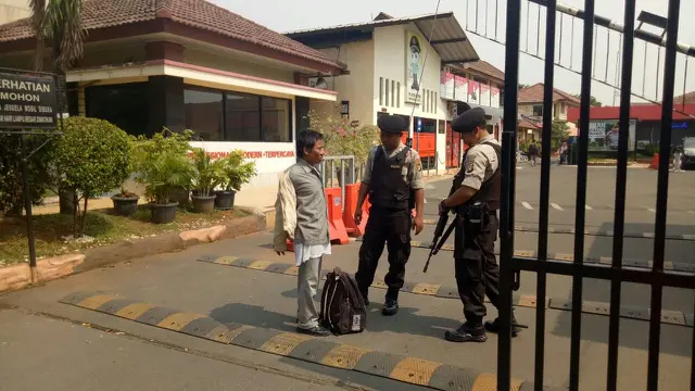 Pengetatan keamanan pascateror bom di Surabaya