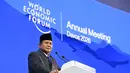 Presiden Indonesia, Prabowo Subianto saat menyampaikan pidato khusus (special address) pada pertemuan tahunan Forum Ekonomi Dunia (WEF) di Davos, Swiss, pada Kamis 22 Januari 2026. Presiden Republik Indonesia, Prabowo Subianto memaparkan sejumlah konsep ekonomi yang telah dipikirkan dan diterapkan, termasuk Makan Bergizi Gratis (MBG) dan Cek Kesehatan Gratis (CKG). (Fabrice COFFRINI/AFP)