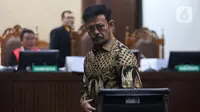 Mantan Menteri Pertanian, Syahrul Yasin Limpo (SYL) saat mengikuti sidang pembacaan tuntutan terkait dugaan pemerasan dan gratifikasi di lingkungan Kementerian Pertanian (Kementan) di Pengadilan Tindak Pidana Korupsi (Tipikor) Jakarta, Jumat (28/6/2024). (Liputan6.com/Angga Yuniar)