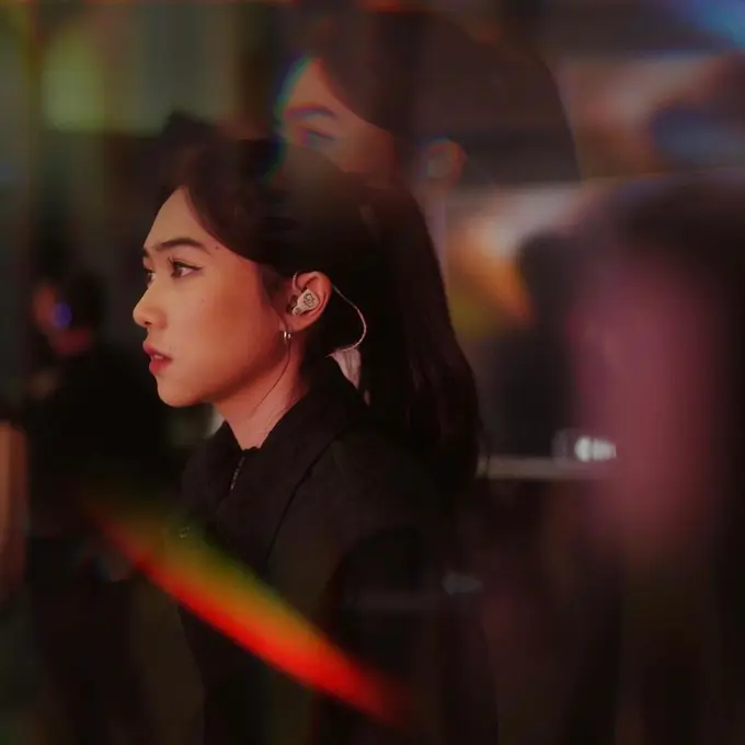 [Fimela] Isyana Sarasvati