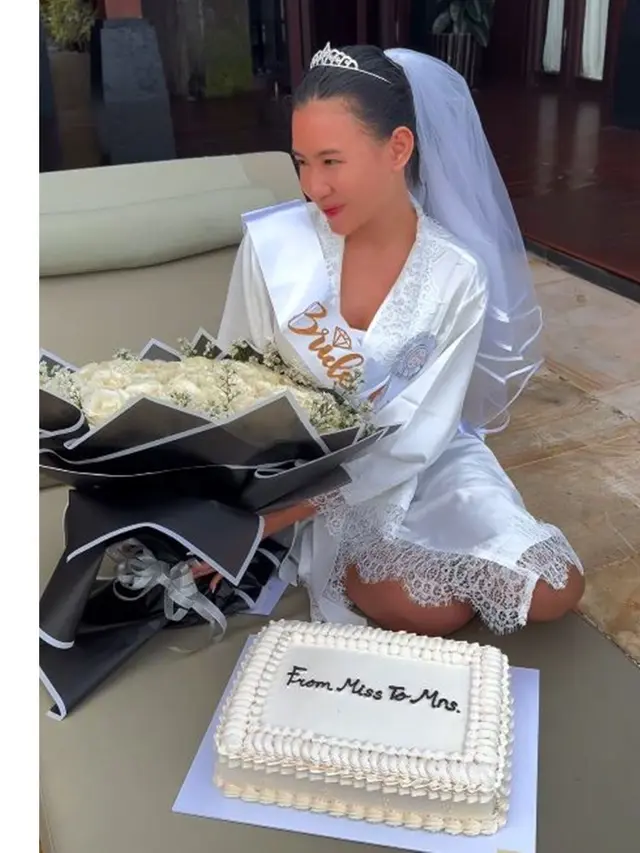 7 Potret Kejutan Bridal Shower Shenina Cinnamon, Sederhana dari Sahabat