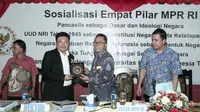 Secara resmi Sosialisasi Empat Pilar MPR RI dibuka oleh Ketua MPR RI di Pendopo Ds. AZR Wenas Kuranga Tomohon, Sulawesi Utara, 