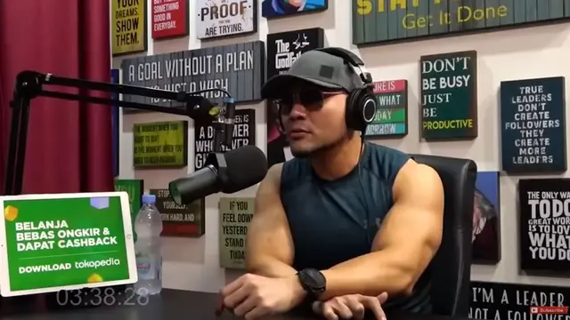 Rossa - Deddy Corbuzier (Foto: YouTube)