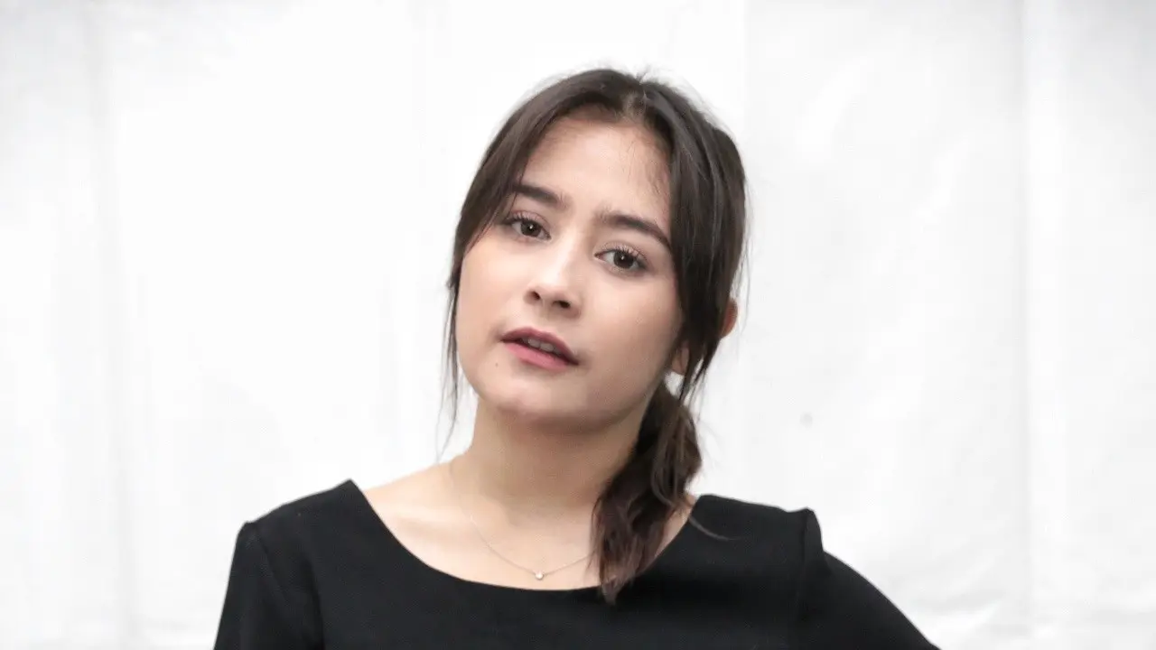 [Bintang] Prilly Latuconsina