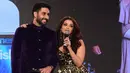 Seperti diketahui, saat hendak menikah dengan Aishwarya Rai, Abhishek Bachchan mengajukan syarat untuk tetap tinggal bersama orangtuanya. (Foto: dnaindia.com)