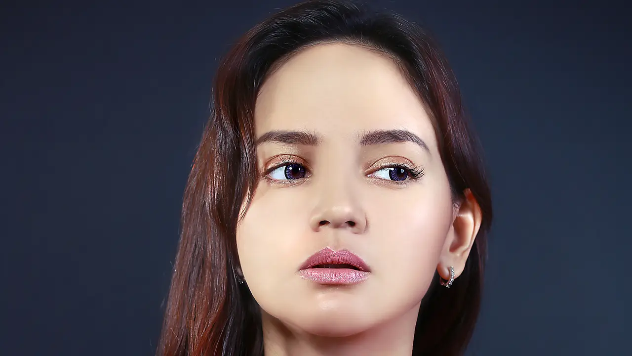 [Bintang] Angelica Simperler