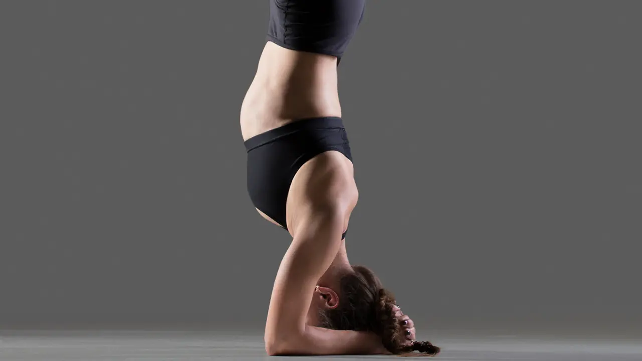 Sirsasana Yoga
