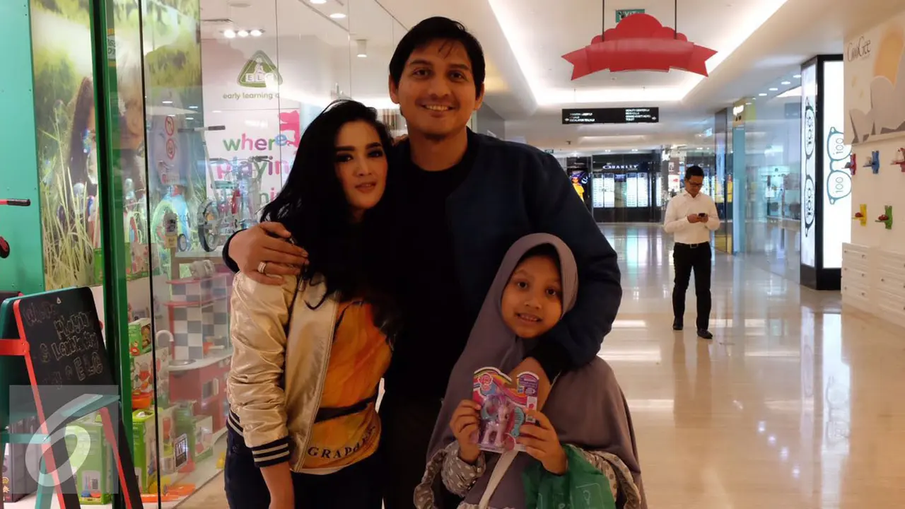 Lucky Hakim dan Tiara Dewi