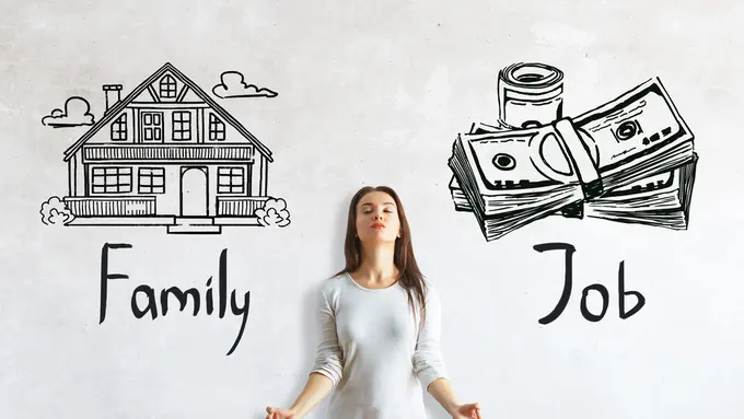 Mengatasi Dilema, Wanita Karier vs Ibu Rumah Tangga (Peshkova/Shutterstock)