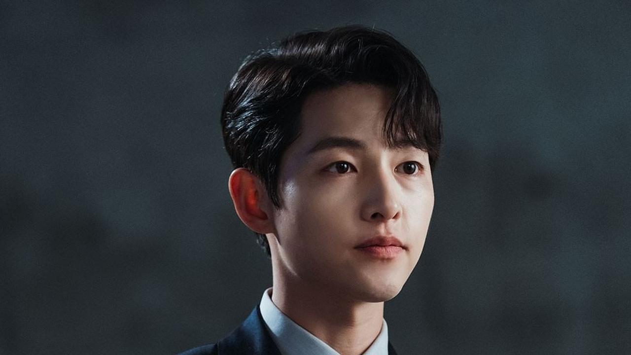 Song Joong Ki dalam Vincenzo. (tvN via Instagram/ /tvndrama.official)