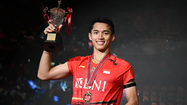 Foto: Kemenangan Dramatis Jonatan Christie atas Kenta Nishimoto di Final Hong Kong Open 2023