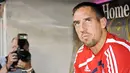 Gelandang Bayern Muenchen, Franck Ribery di bangku cadangan di laga Bundesliga antara Bayern Muenchen vs Werder Bremen pada 15 Agustus 2009. AFP PHOTO/JOERG KOCH