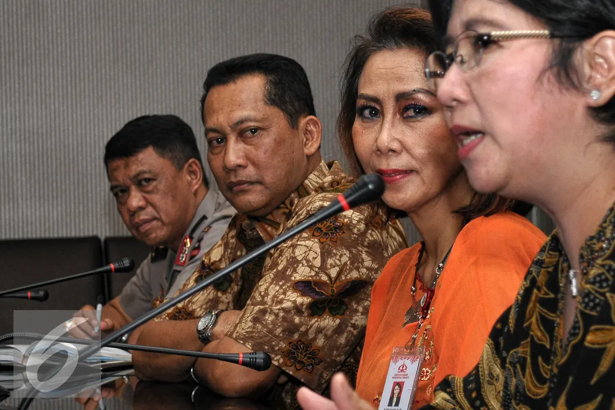 20150731-Konferensi Pers Pansel KPK dan Bareskrim-Jakarta- Destri Damayanti