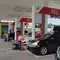 Suasana antrean BBM di SPBU rest area 207 Tol Palikanci Cirebon. Foto (Liputan6.com / Panji Prayitno)