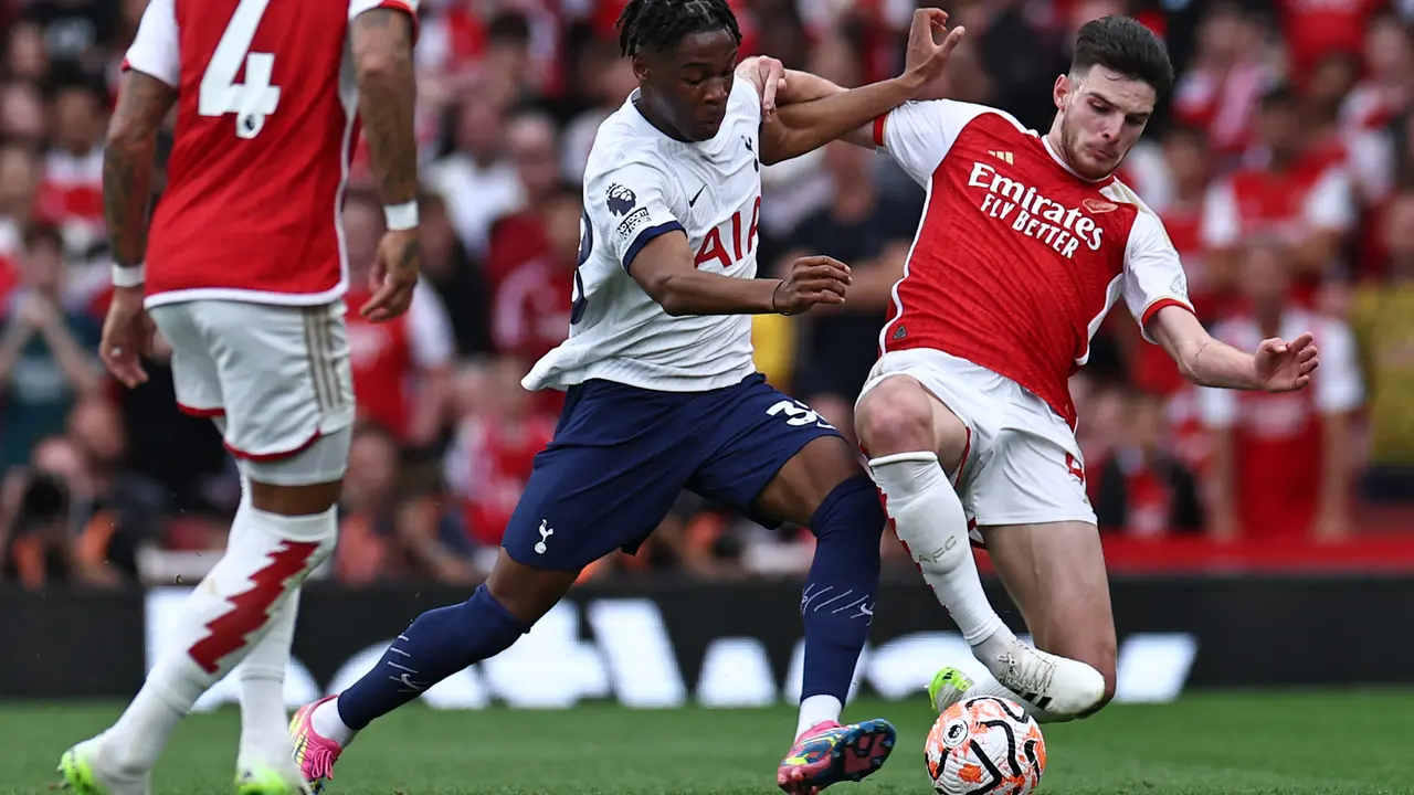 Declan Rice - Arsenal vs Tottenham di Premier League 2023/2024