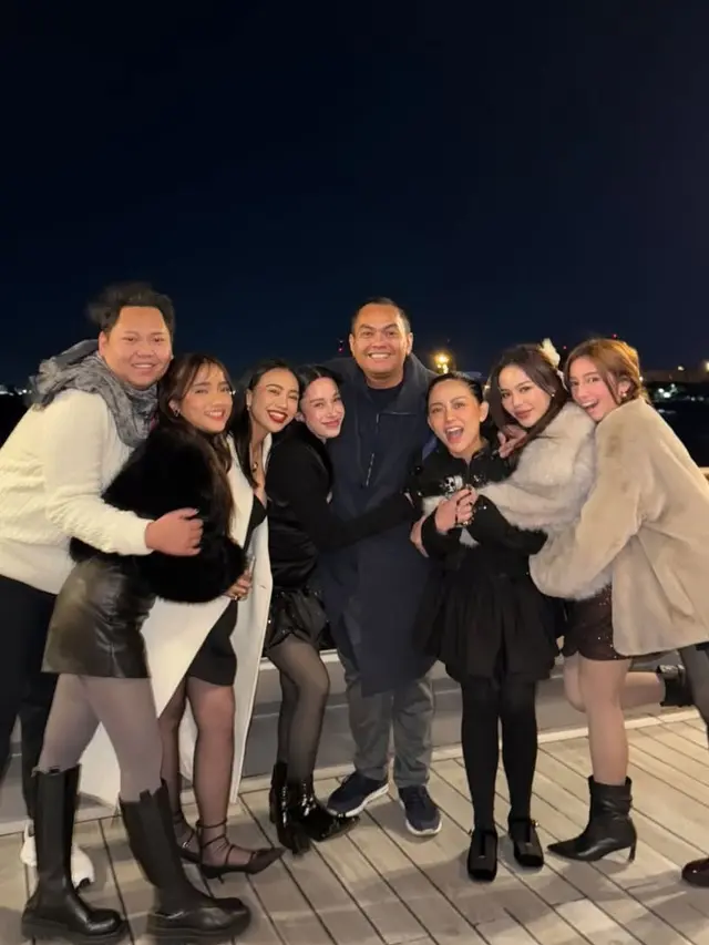 Gaya Artis Tanah Air Rayakan Pergantian Tahun 2024 ke 2025 di Luar Negeri.
