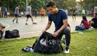 Football Bag Pemain Bola Harus Isi Apa Saja? Ini 5 Barang yang Wajib Dibawa