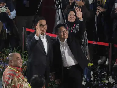 Pasangan Capres dan Cawapres nomor urut 1, Anies Baswedan-Muhaimin iskandar saat tiba dalam acara Paku Integritas penguatan antikorupsi untuk calon presiden dan wakil presiden 2024 di Gedung Merah Putih, Jakarta, Rabu (17/12204). (Liputan6.com/Angga Yuniar)