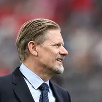 Kiper legendaris Manchester United (MU), Peter Schmeichel. (Kirill KUDRYAVTSEV / AFP)