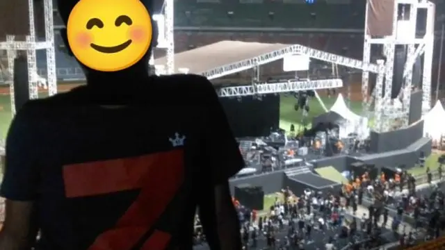 Pria Ini Minta Fotonya Diedit Agar Wajahnya Terlihat, 7 Hasilnya Bikin Tepuk Jidat