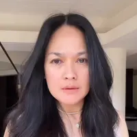 Donna Harun Rayakan Ulang Tahun ke-57. [@donnaharunofficial]