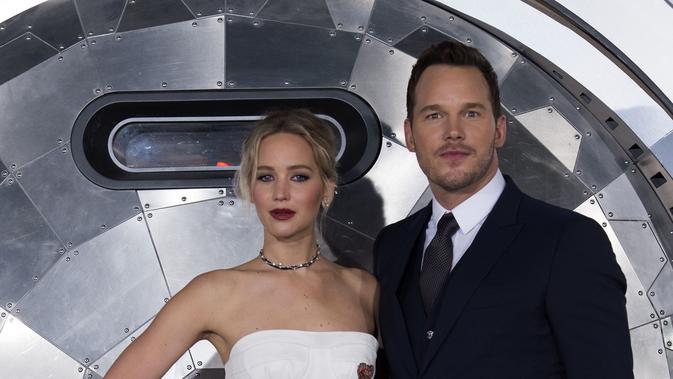 Jennifer Lawrence Dapat Bayaran Lebih Besar Daripada Chris Pratt
