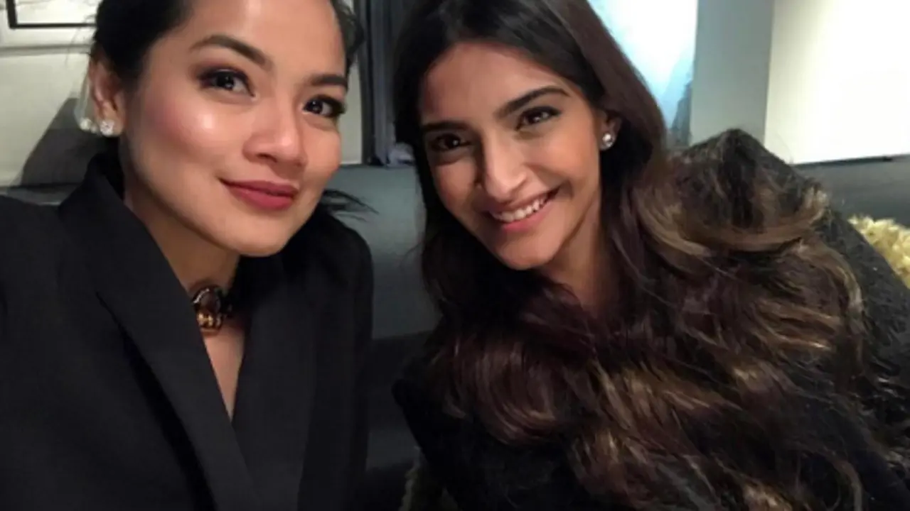 Titi Kamal dan Sonam Kapoor