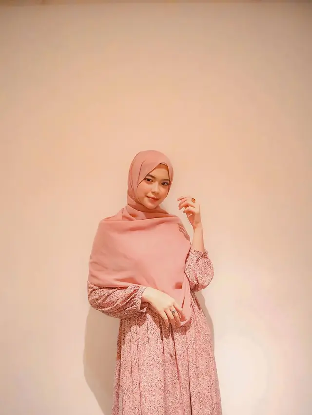 Potret terbaru Arifah Lubai yang kini mantap berhijab. (Sumber: Instagram/arifahlubai)