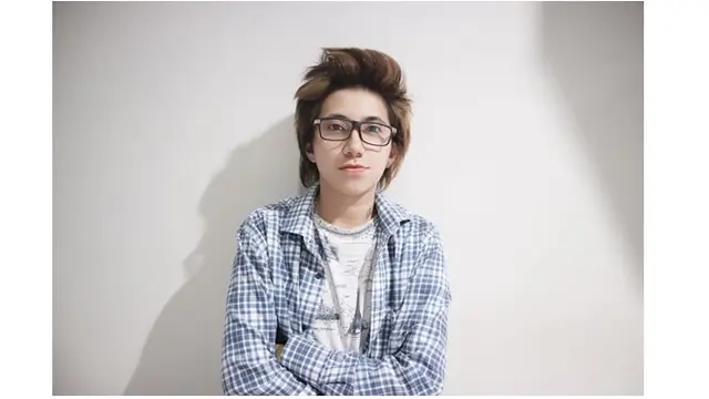 Melalui akun Instargramnya, Dera juga kerap membagikan rutinitasnya.