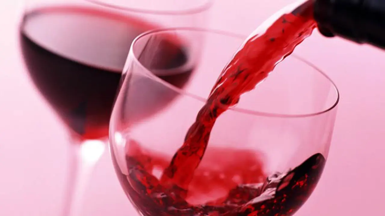 red-wine-131015c.jpg