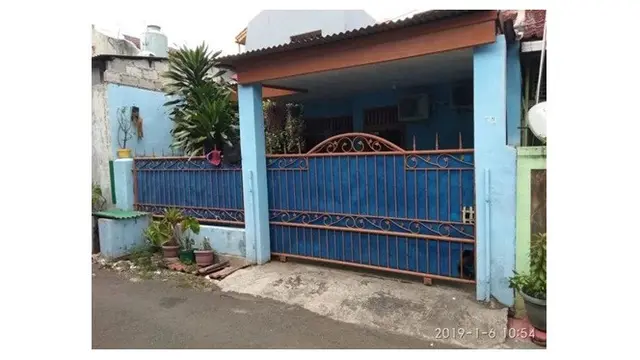 Potret Rumah Masa Kecil 7 Artis Ini Curi Perhatian, Ada yang di Pinggir Kali