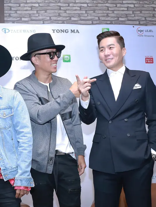  Tak sekali mendapatkan kesempatan menunjukan aksinya di tanah air, Eru pun mulai belajar bahasa Indonesia. (Galih W. Satria)