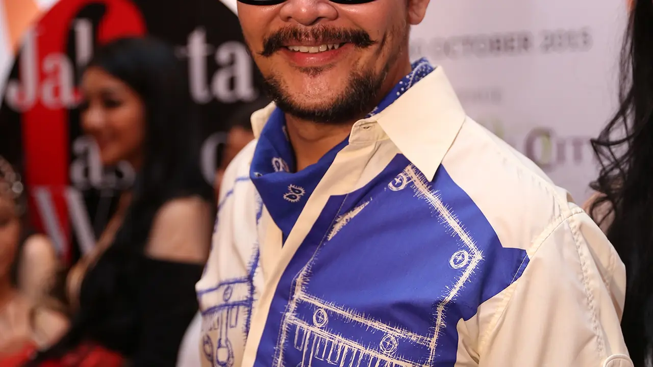 Ferry Salim