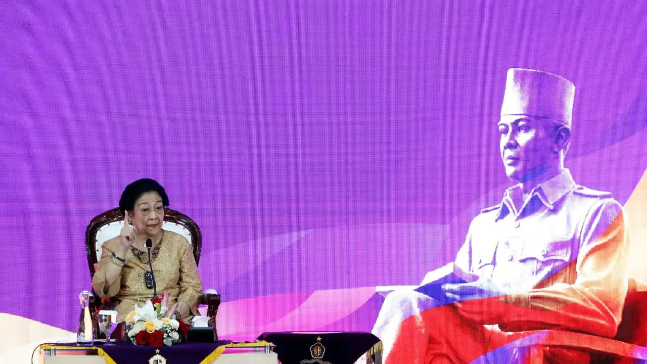 Presiden kelima RI Megawati Soekarnoputri mengungkapkan kekesalannya dengan kondisi Polri akhir-akhir ini, di mana, sejumlah pejabatnya yang terjerat kasus. Salah satunya, kasus mantan Kadiv Propam Polri Irjen Ferdy Sambo.