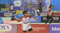 Aksi peserta Audisi Beasiswa Bulutangkis Indonesia 2019 di GOR RM Said, Kabupaten Karanganyar, Minggu (27/10/2019). (Bola.com/Vincentius Atmaja)