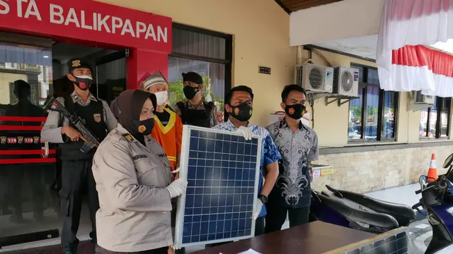 Press conference pencurian panel surya di Balikpapan