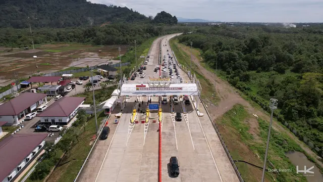 PT Hutama Karya (Persero) akan membuka fungsional 4 ruas Jalan Tol Trans Sumatera (JTTS) mulai Sabtu, 21 Desember 2024. (Foto: Hutama Karya)