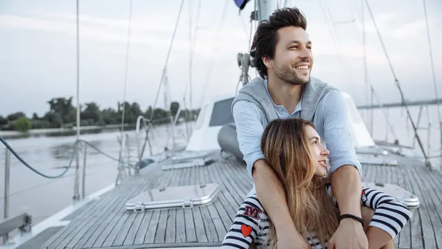 5 Alasan Kenapa Sahabat Bisa Jadi Pasangan Terbaik yang Selama Ini Kamu Cari